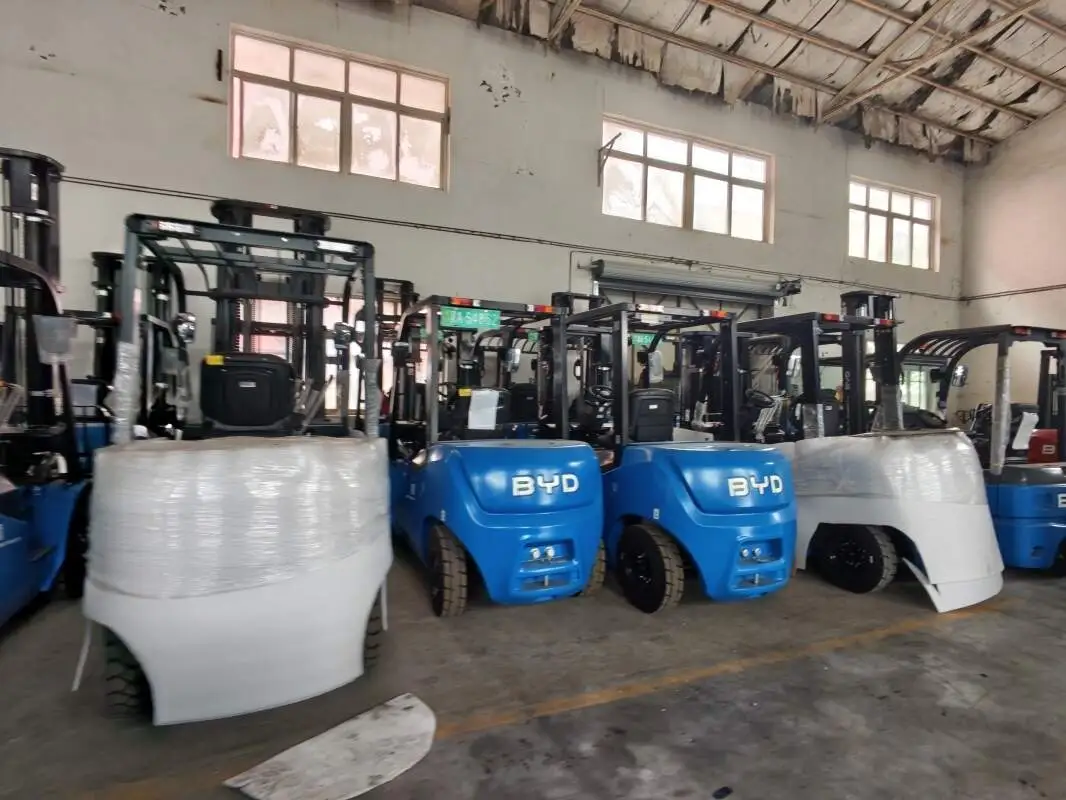 Low temperature warehouse lithium battery forklift equipment procurement complete reference plan(Image1)