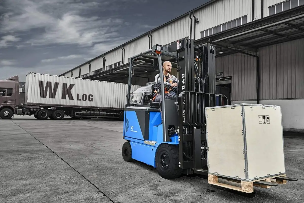 BYD counterbalance forklift warning lights accessories adaptation specifications(Image1)
