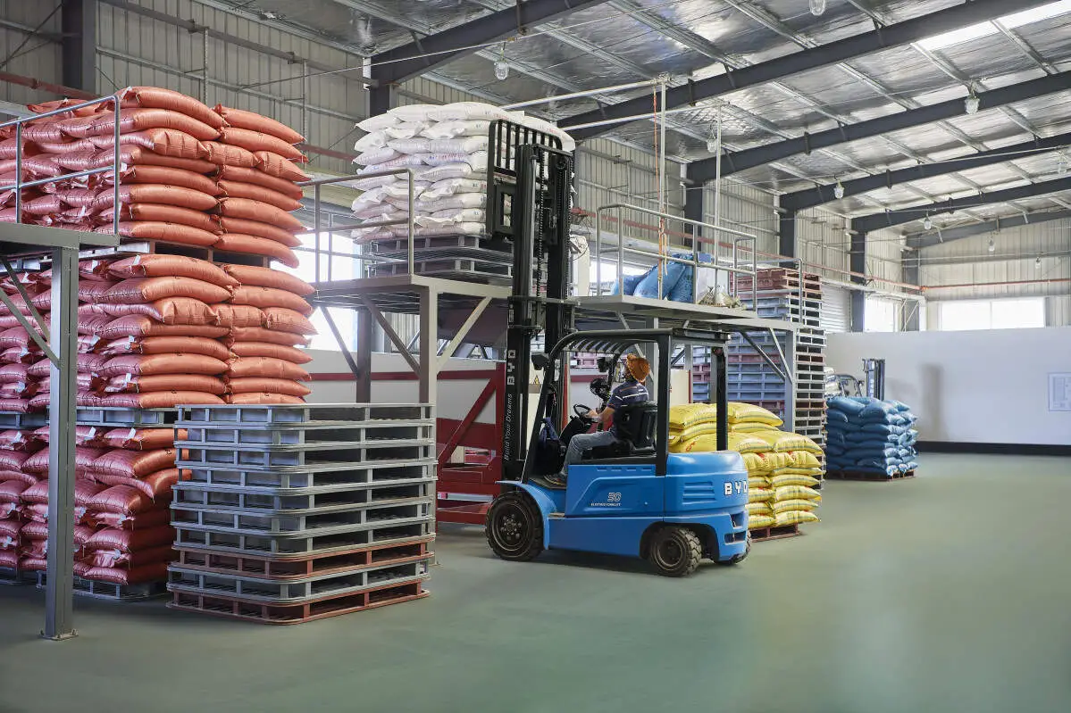 BYD P30PS Purchasing Guide 3-ton Electric Pallet Truck Selection Reference(Image1)