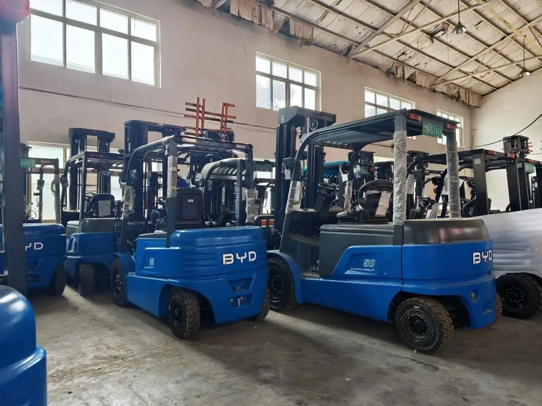 How Zero Emission Electric Forklifts Support EU Urban Logistics Rules(Image1) How Zero Emission Electric Forklifts Support EU Urban Logistics Rules(Image1)