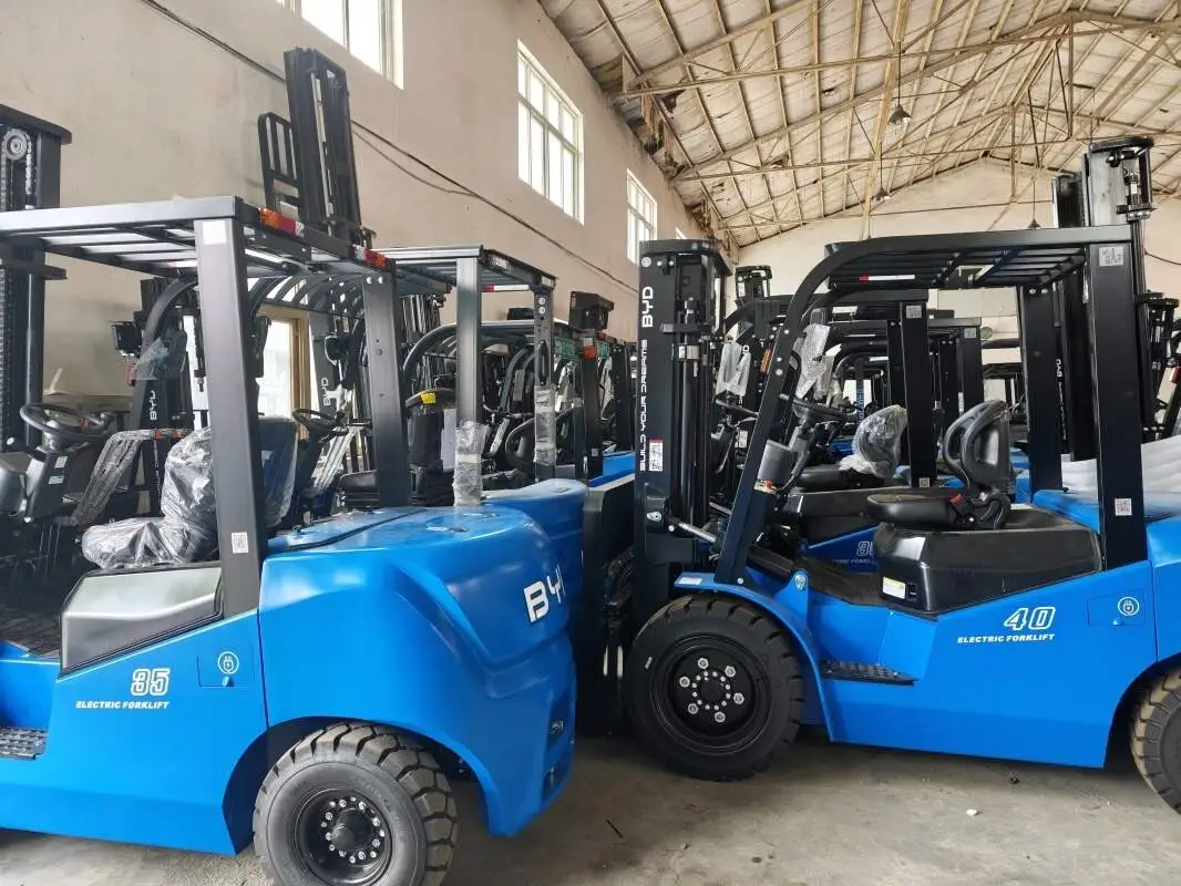 Greece: Cost-Efficient BYD Electric Forklift for Local Logistics and Industrial Warehouses(Image1) Greece: Cost-Efficient BYD Electric Forklift for Local Logistics and Industrial Warehouses(Image1)
