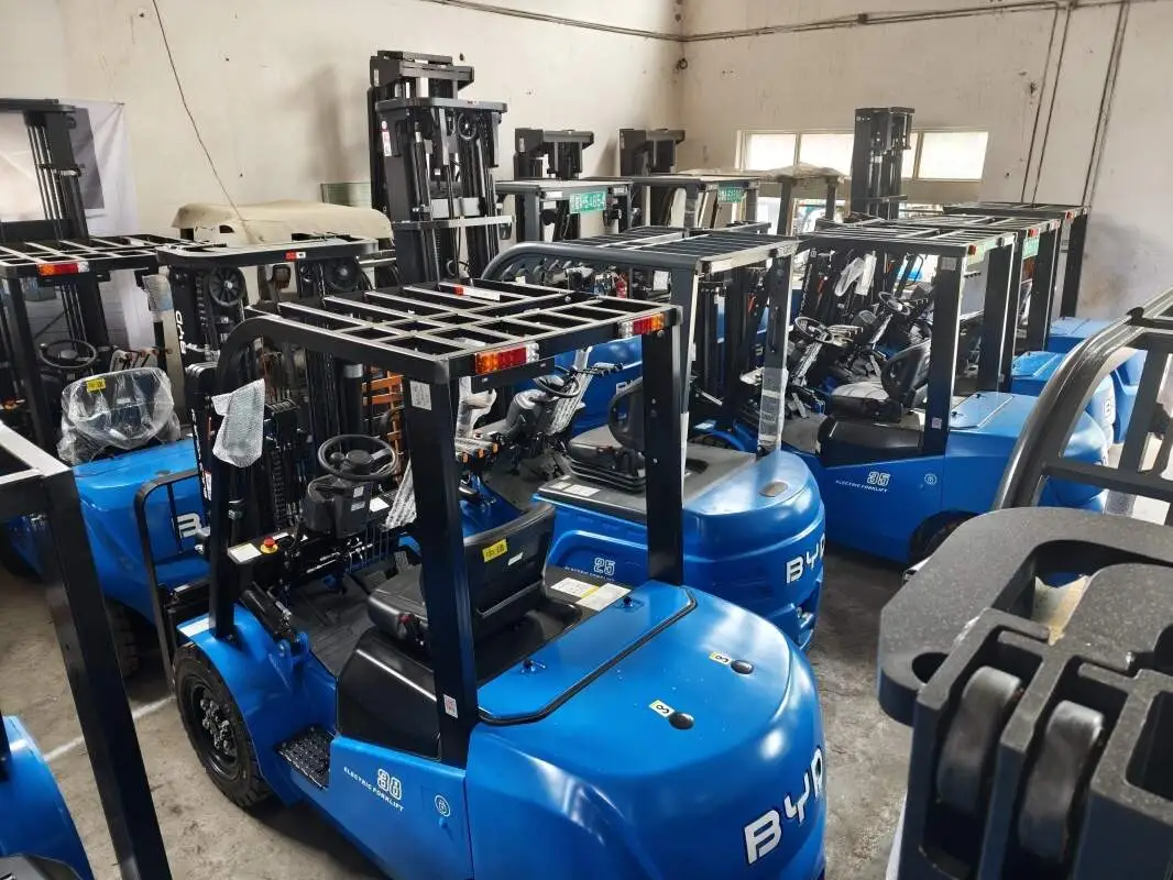 BYD forklift drinking water industry storage and handling solutions: adapt to clean operation needs and create an effici