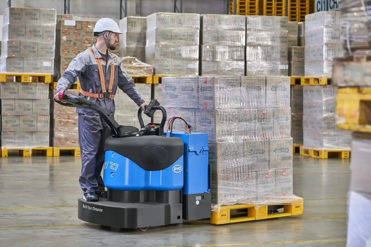 Long-term lease of multiple forklifts in the logistics park to stabilize equipment supply and ensure daily operation