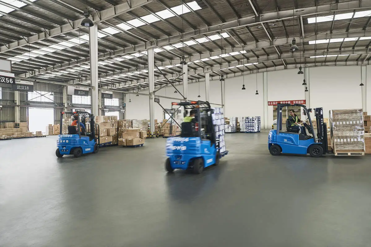 Georgia: Practical BYD Electric Forklift for Daily Cargo Handling Operations(Image1) Georgia: Practical BYD Electric Forklift for Daily Cargo Handling Operations(Image1)