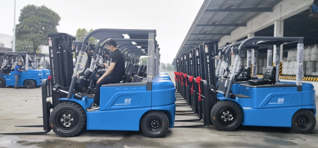 Agricultural Wholesale Market Vehicle Guide: BYD CPD18S Electric Forklift Application Sharing(Image1) Agricultural Wholesale Market Vehicle Guide: BYD CPD18S Electric Forklift Application Sharing(Image1)