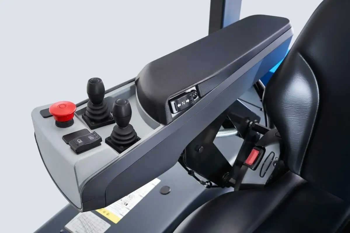 How to Select the Right Electric Forklift for Multi-Shift Warehouse Operations(Image1)